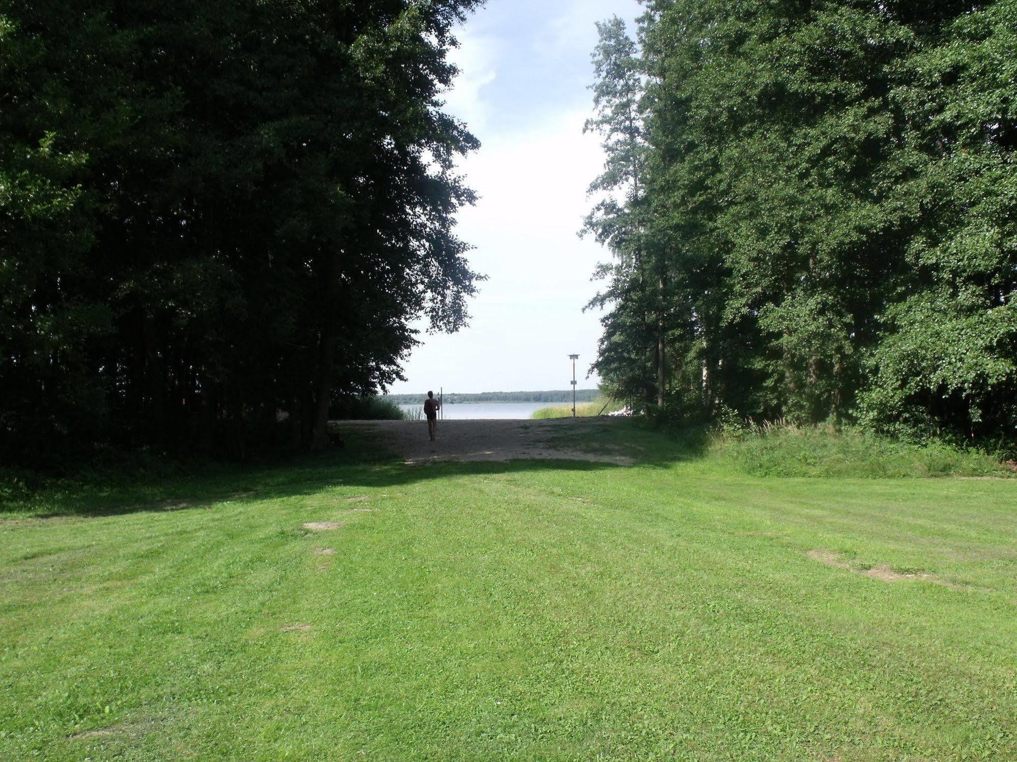 Seehotel Schorfheide Althuttendorf ภายนอก รูปภาพ